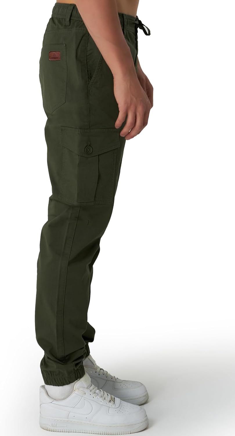 Jogger homme style cargo tissu résistant avec poches fonctionnelles