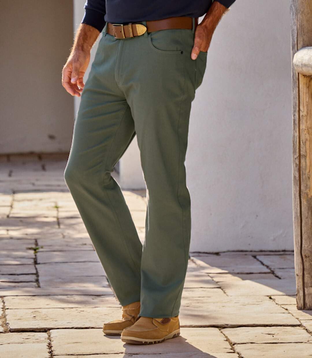 Pantalon homme droit stretch confortable chic disponible en grande taille