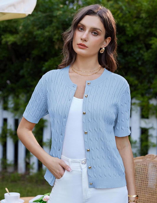 Cardigan d’été femme texture élégante coupe courte et chic